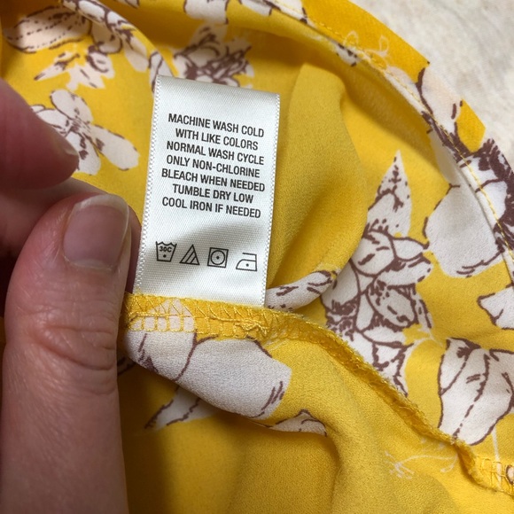 West Kei Yellow Floral Blouse - Picture 4 of 5